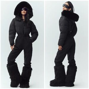 NWT ALO YOGA Polar Star Ski Suit in Black SZ S